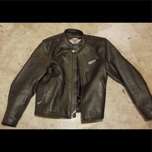 Harley Davidson leather jacket w/ mandarin collar